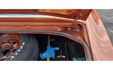 Chevrolet-Camaro-1980-Bronze-Black-76