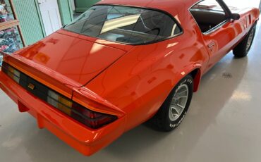Chevrolet-Camaro-1980-Coupe-5