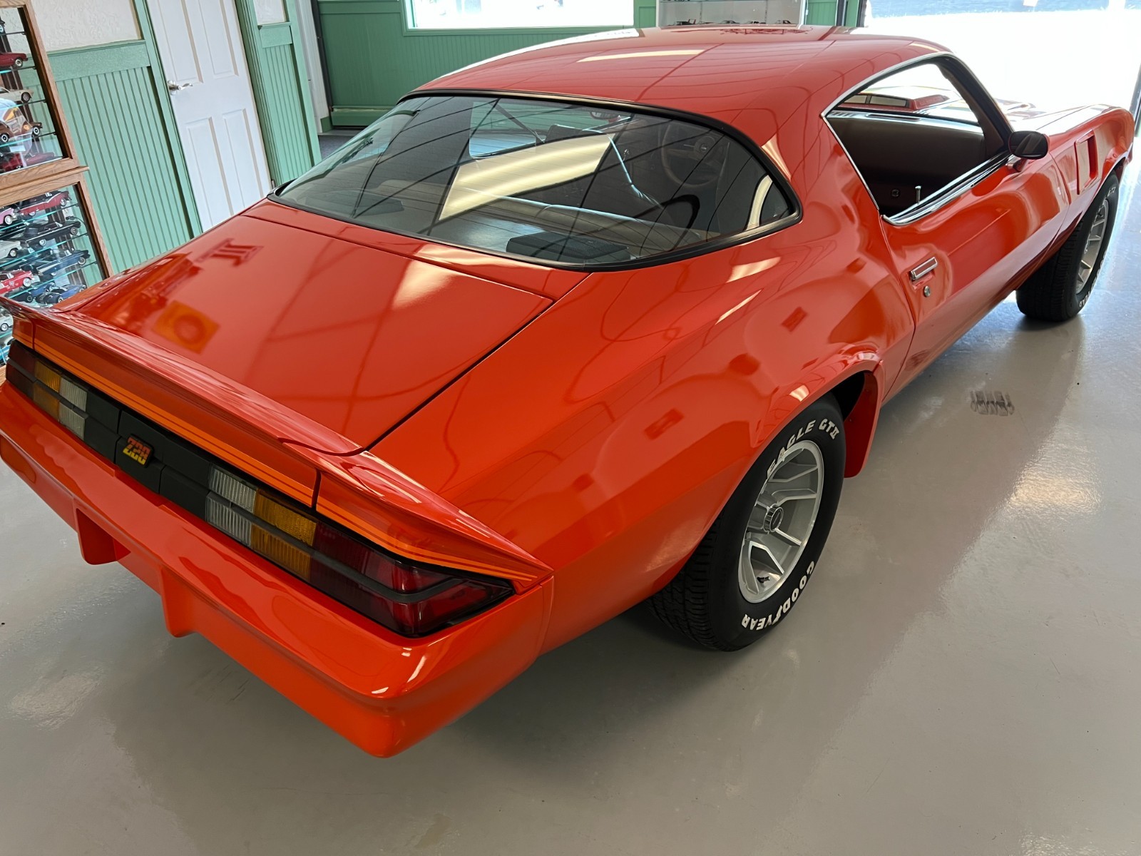 Chevrolet-Camaro-1980-Coupe-5