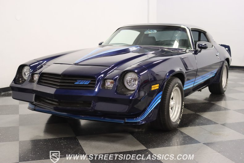 Chevrolet-Camaro-1980-Dark-Blue-Black-19