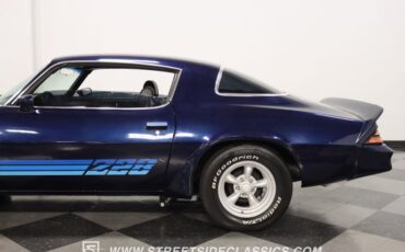 Chevrolet-Camaro-1980-Dark-Blue-Black-25