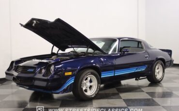 Chevrolet-Camaro-1980-Dark-Blue-Black-29