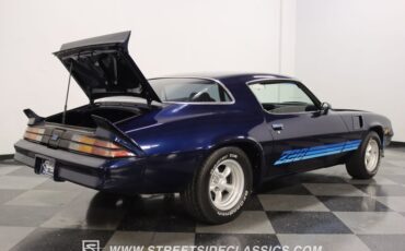 Chevrolet-Camaro-1980-Dark-Blue-Black-32