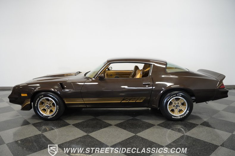 Chevrolet-Camaro-1980-Dark-Brown-Tan-1