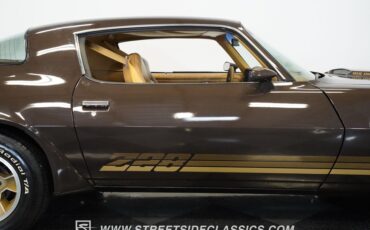 Chevrolet-Camaro-1980-Dark-Brown-Tan-22