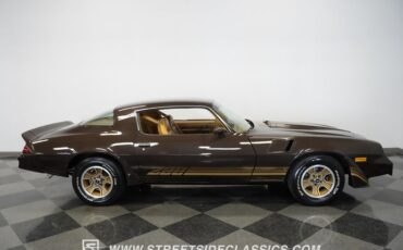 Chevrolet-Camaro-1980-Dark-Brown-Tan-27