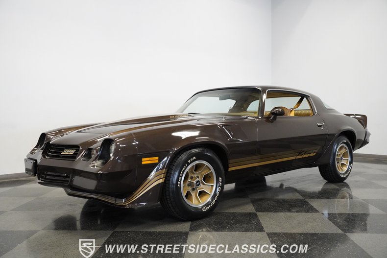 Chevrolet-Camaro-1980-Dark-Brown-Tan-8