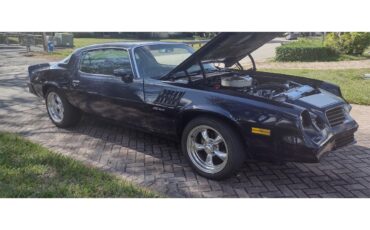 Chevrolet-Camaro-1980-dark-blue-white-black-1