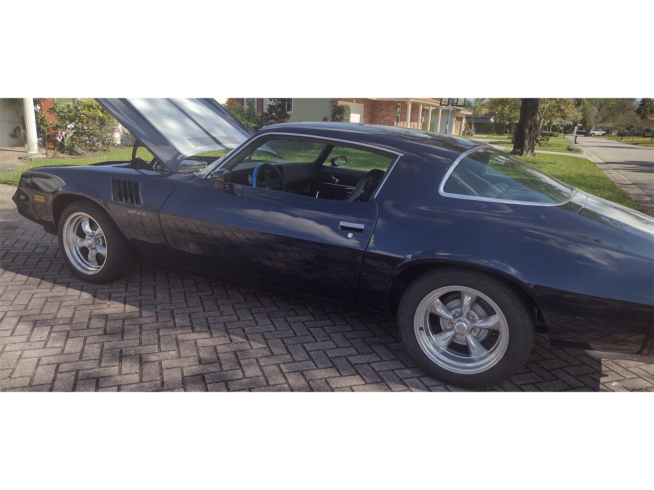 Chevrolet-Camaro-1980-dark-blue-white-black-2