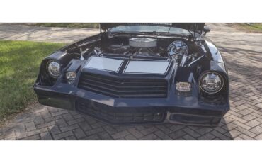 Chevrolet-Camaro-1980-dark-blue-white-black-7