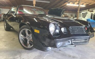 Chevrolet-Camaro-1981-Black-14