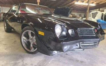 Chevrolet-Camaro-1981-Black-9
