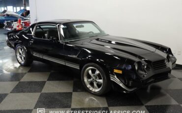Chevrolet-Camaro-1981-Black-Black-1