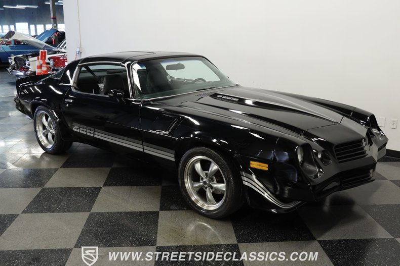 Chevrolet-Camaro-1981-Black-Black-1