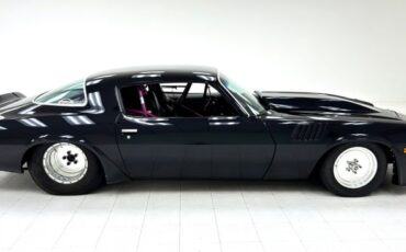 Chevrolet-Camaro-1981-Black-Black-1