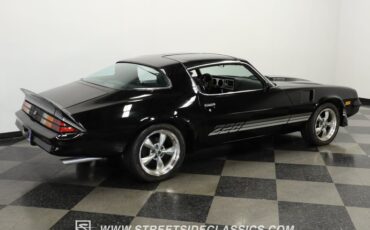 Chevrolet-Camaro-1981-Black-Black-11