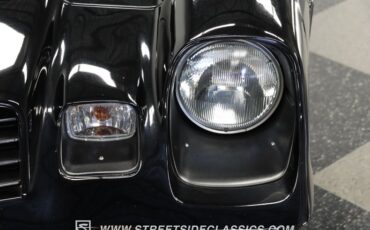 Chevrolet-Camaro-1981-Black-Black-17