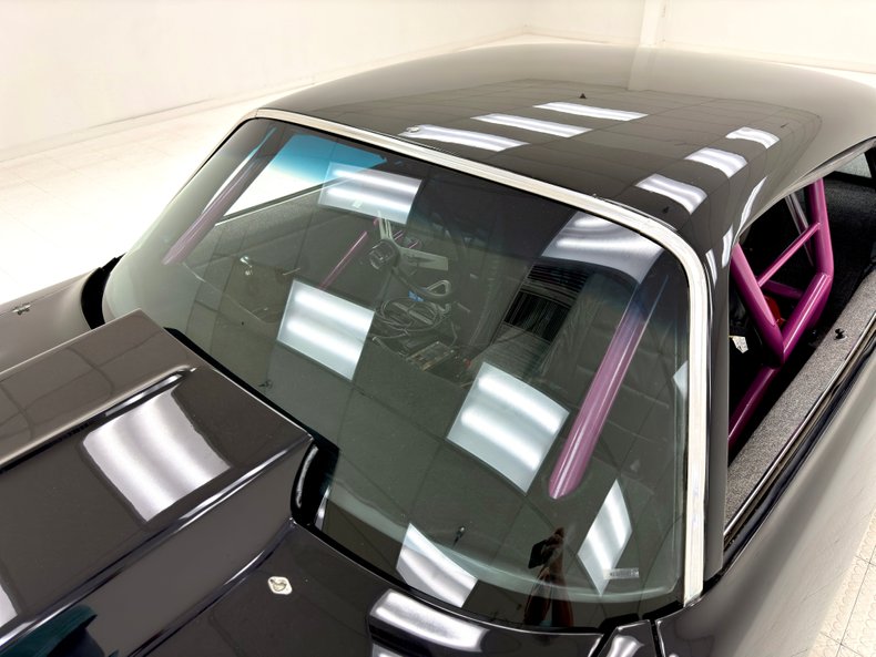 Chevrolet-Camaro-1981-Black-Black-37