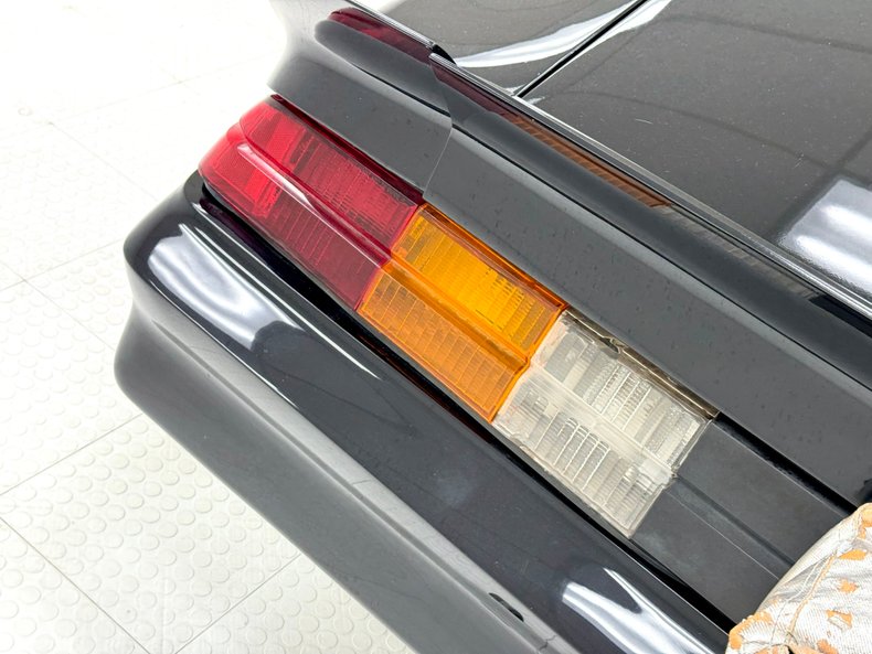 Chevrolet-Camaro-1981-Black-Black-38
