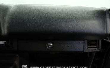 Chevrolet-Camaro-1981-Black-Black-45