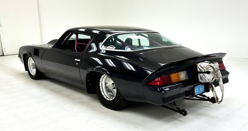 Chevrolet-Camaro-1981-Black-Black