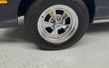 Chevrolet-Camaro-1981-Coupe-20