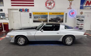 Chevrolet-Camaro-1981-Coupe-7