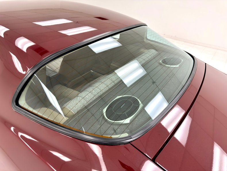 Chevrolet-Camaro-1981-Maroon-Camel-20
