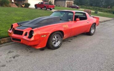 Chevrolet-Camaro-1981-Orange-Black-6