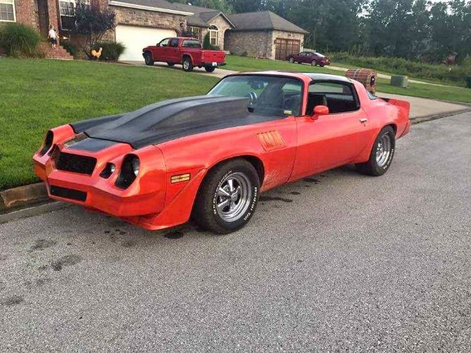 Chevrolet-Camaro-1981-Orange-Black-6