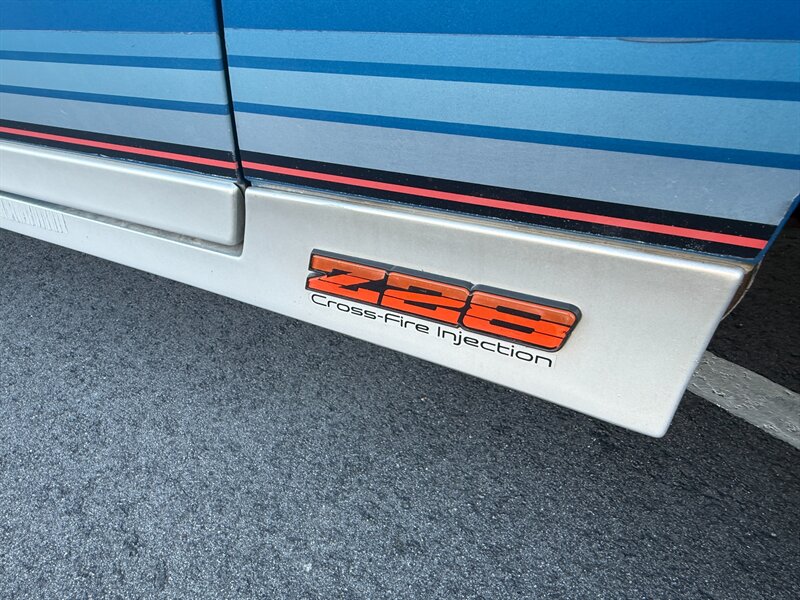 Chevrolet-Camaro-1982-Silver-21