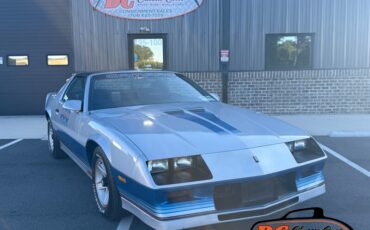 Chevrolet-Camaro-1982-Silver