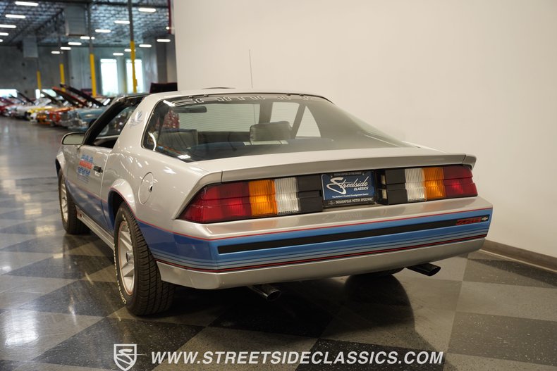 Chevrolet-Camaro-1982-Silver-Blue-14
