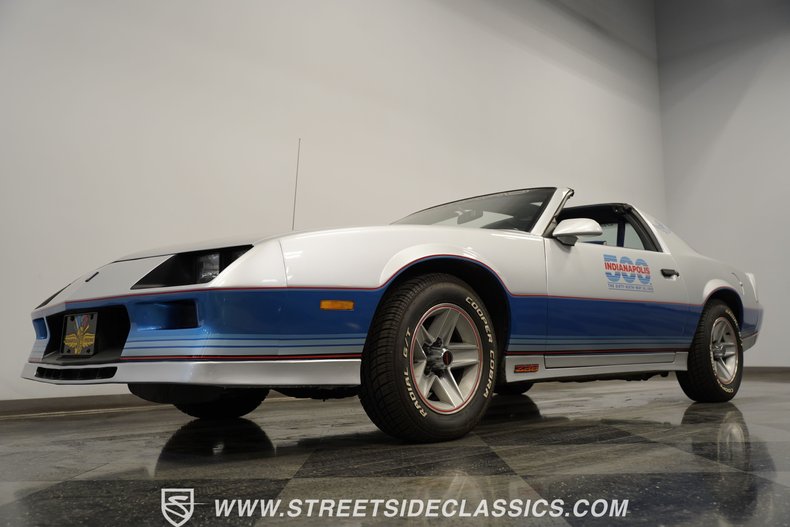 Chevrolet-Camaro-1982-Silver-Blue-28