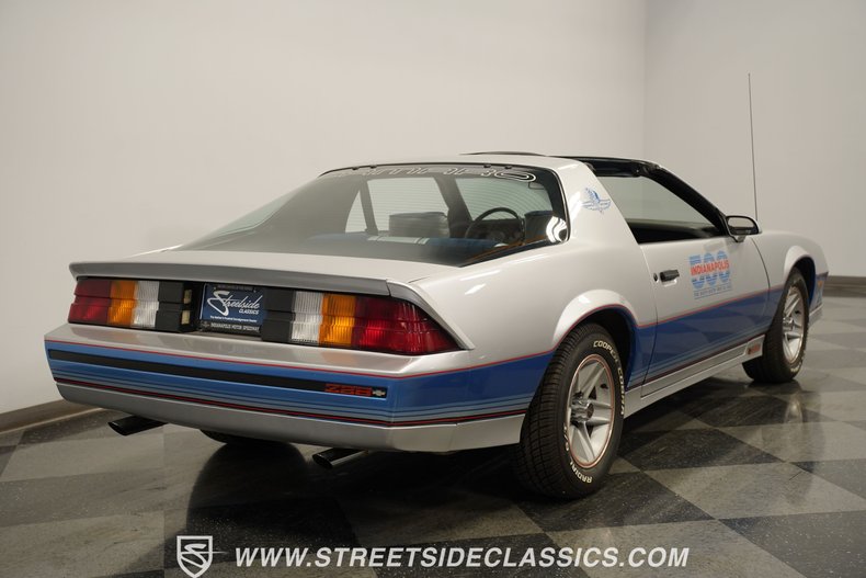 Chevrolet-Camaro-1982-Silver-Blue-30