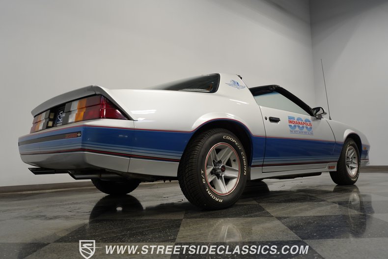 Chevrolet-Camaro-1982-Silver-Blue-32