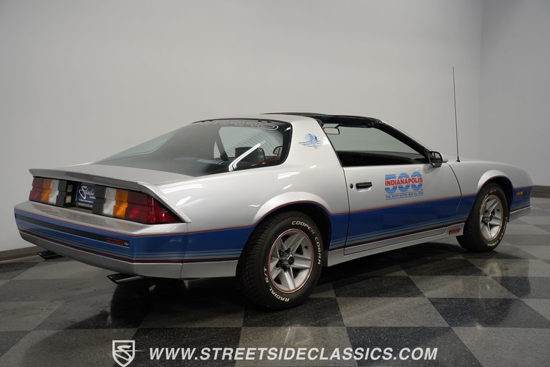 Chevrolet-Camaro-1982-Silver-Blue-6