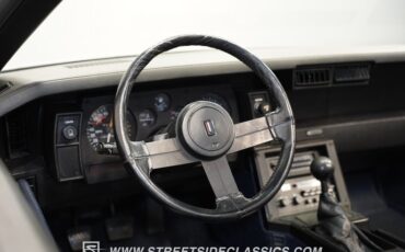 Chevrolet-Camaro-1982-Silver-Blue-7