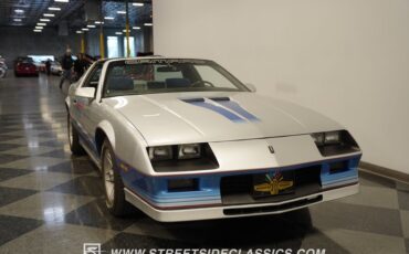 Chevrolet-Camaro-1982-Silver-Blue-8