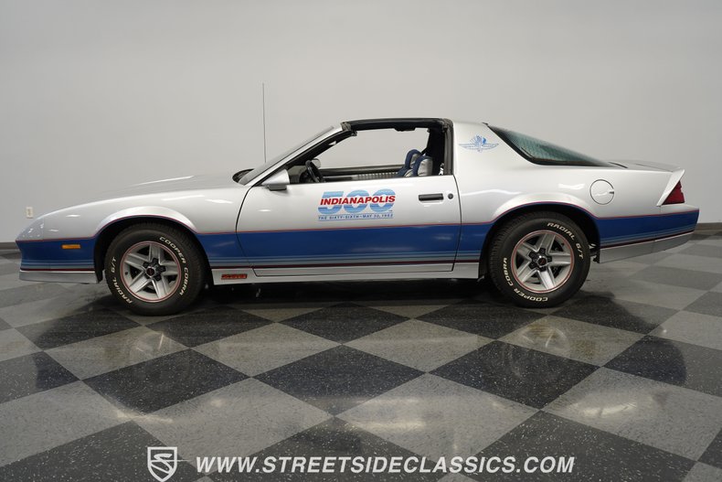Chevrolet-Camaro-1982-Silver-Blue-9