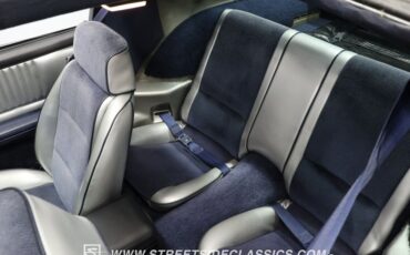 Chevrolet-Camaro-1982-Silver-Metallic-Silver-38