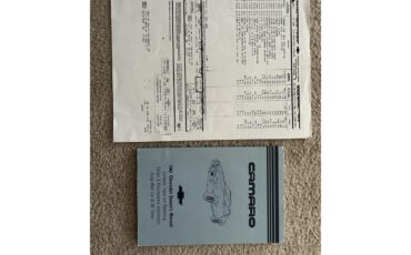 Chevrolet-Camaro-1982-Silver-amp-Blue-Silver-amp-Blue-12
