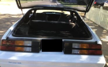 Chevrolet-Camaro-1982-White