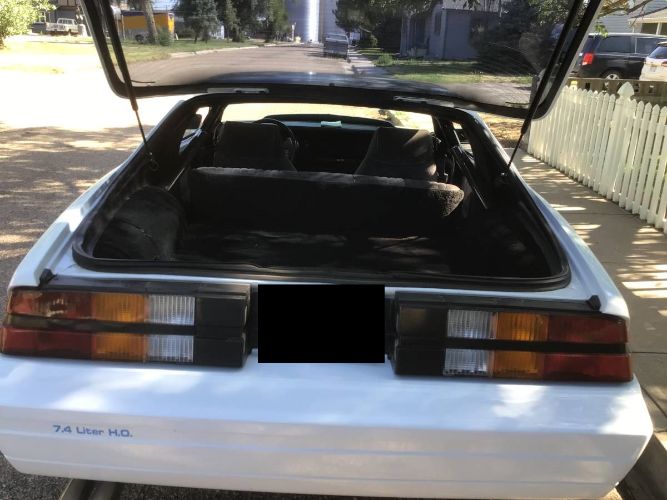 Chevrolet-Camaro-1982-White