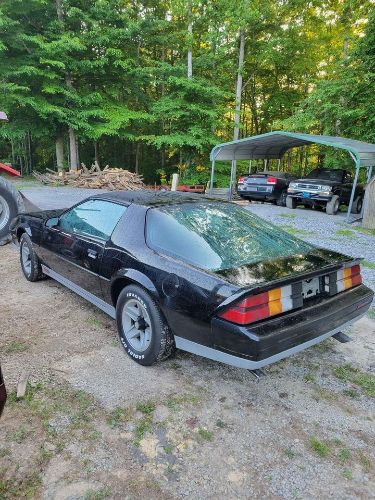 Chevrolet-Camaro-1984-2