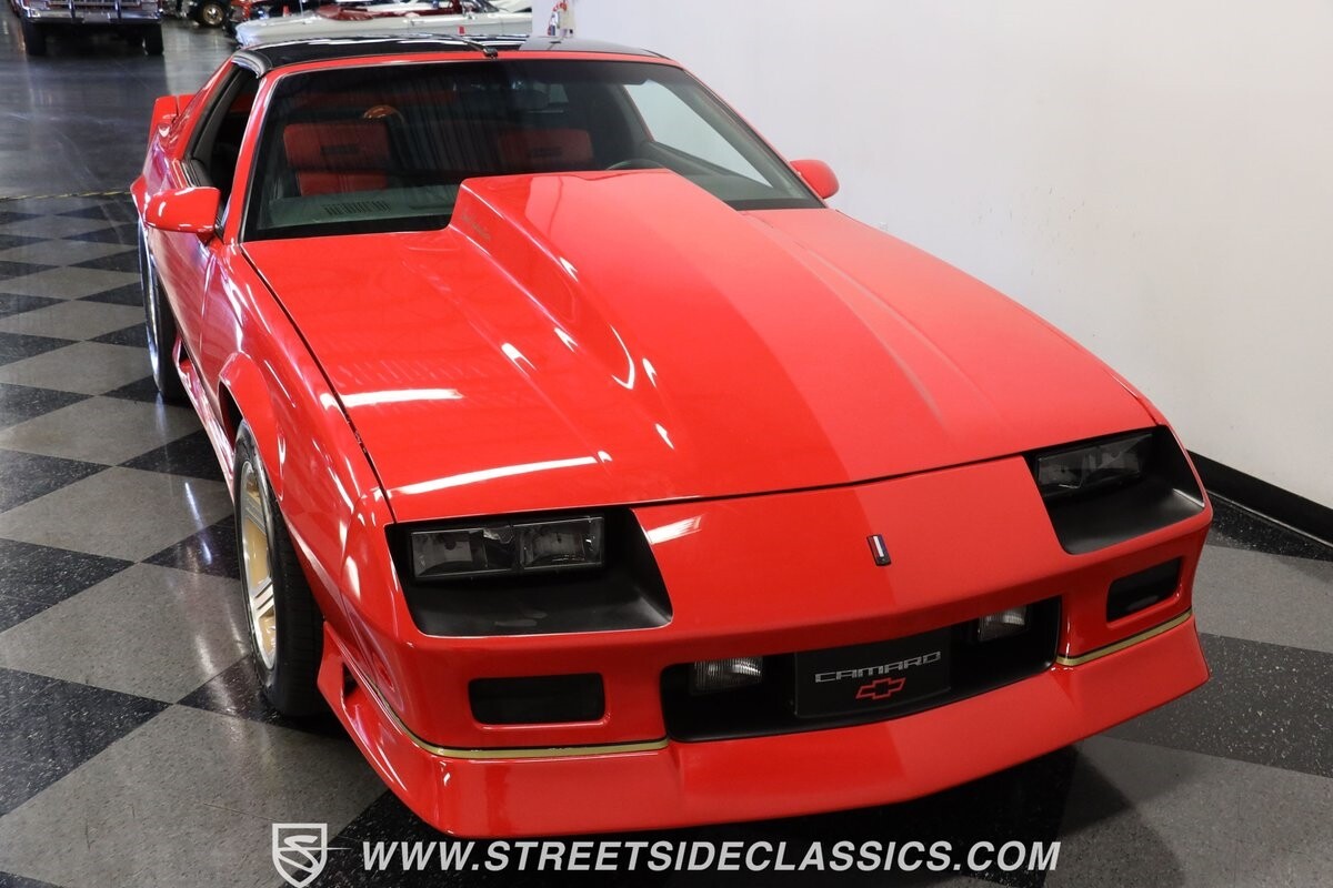 Chevrolet-Camaro-1984-Coupe-14