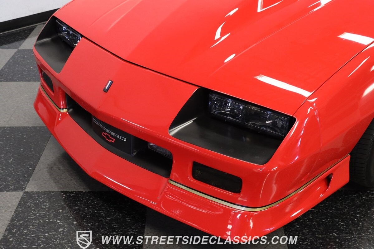 Chevrolet-Camaro-1984-Coupe-18
