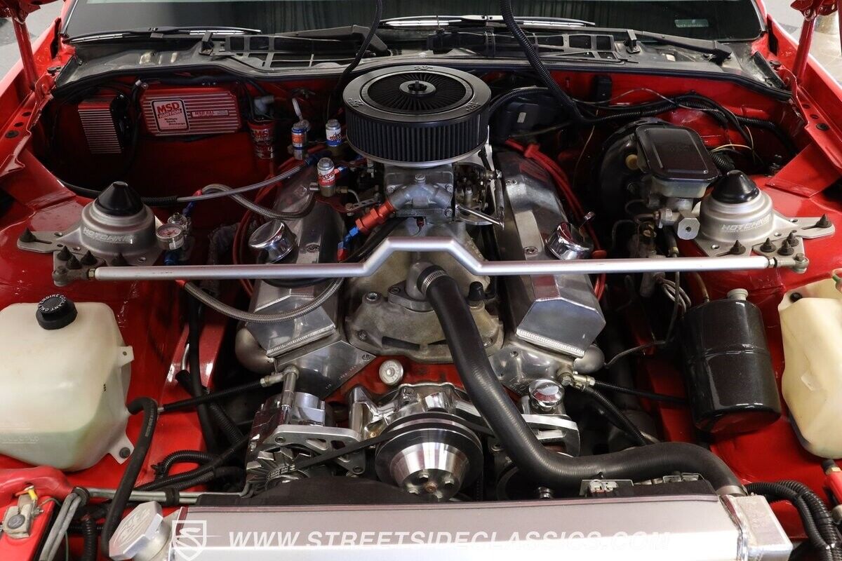 Chevrolet-Camaro-1984-Coupe-3