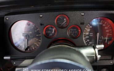Chevrolet-Camaro-1984-Coupe-37