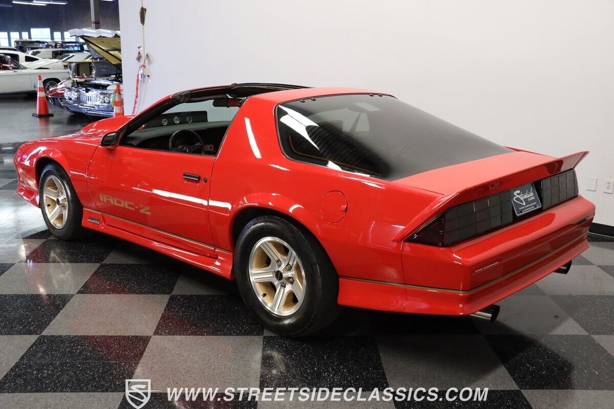 Chevrolet-Camaro-1984-Coupe-6